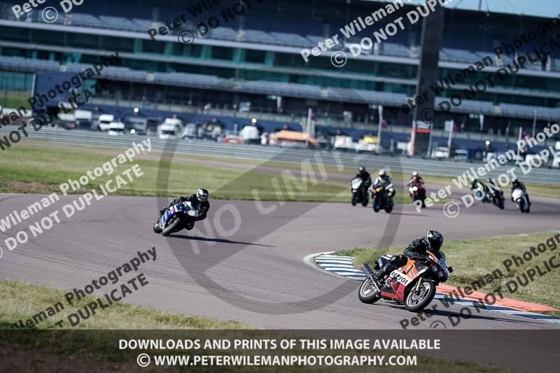 Rockingham no limits trackday;enduro digital images;event digital images;eventdigitalimages;no limits trackdays;peter wileman photography;racing digital images;rockingham raceway northamptonshire;rockingham trackday photographs;trackday digital images;trackday photos